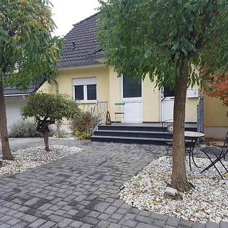 Eifelquartier Apartment